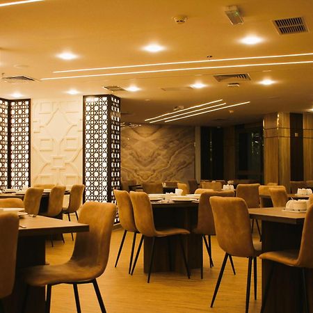 Plaza Athenee Hotel Kuveyt Dış mekan fotoğraf