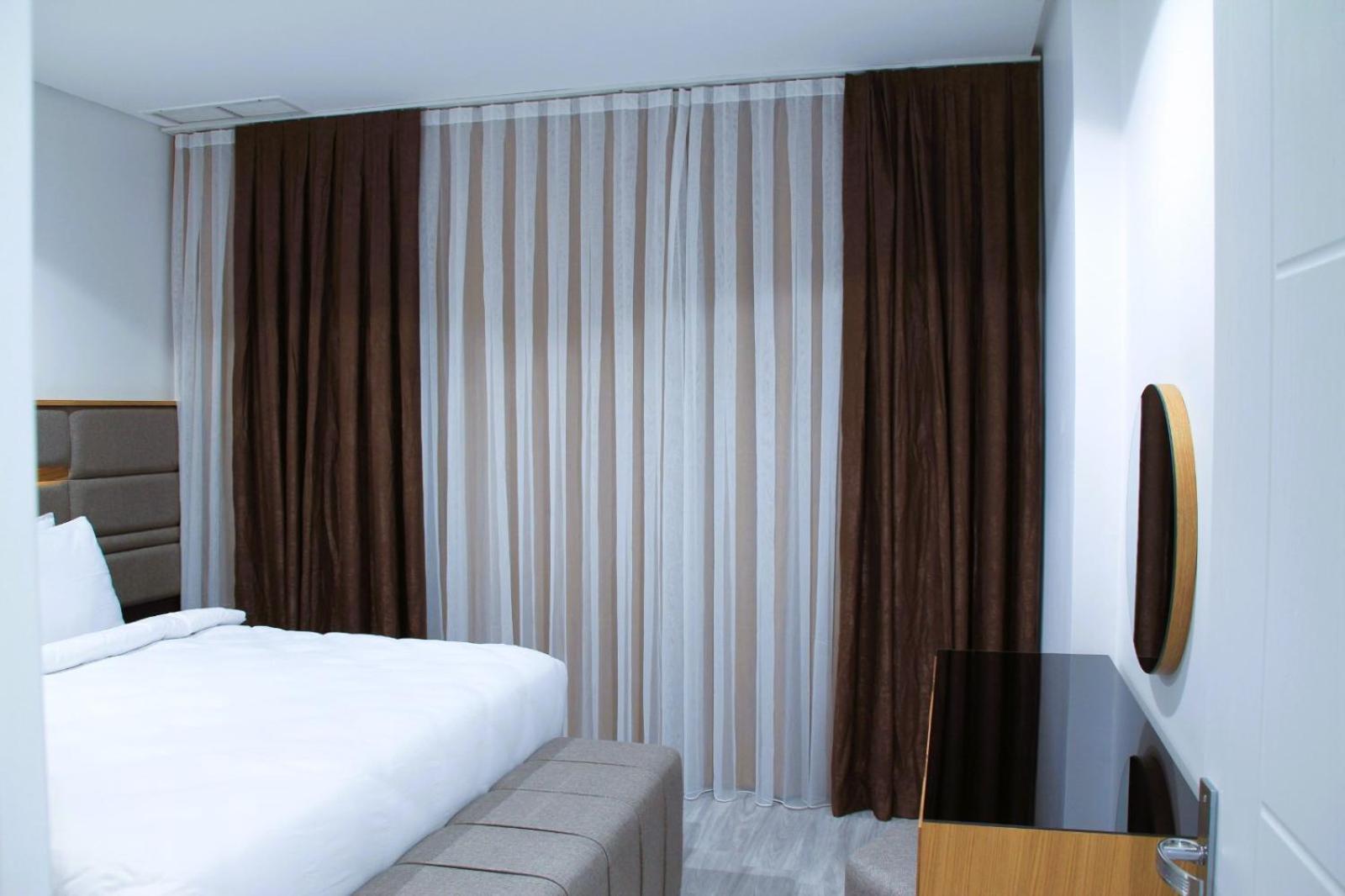 Plaza Athenee Hotel Kuveyt Dış mekan fotoğraf