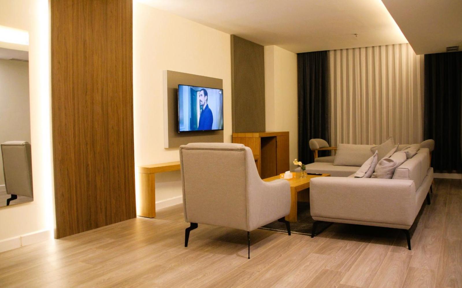 Plaza Athenee Hotel Kuveyt Dış mekan fotoğraf
